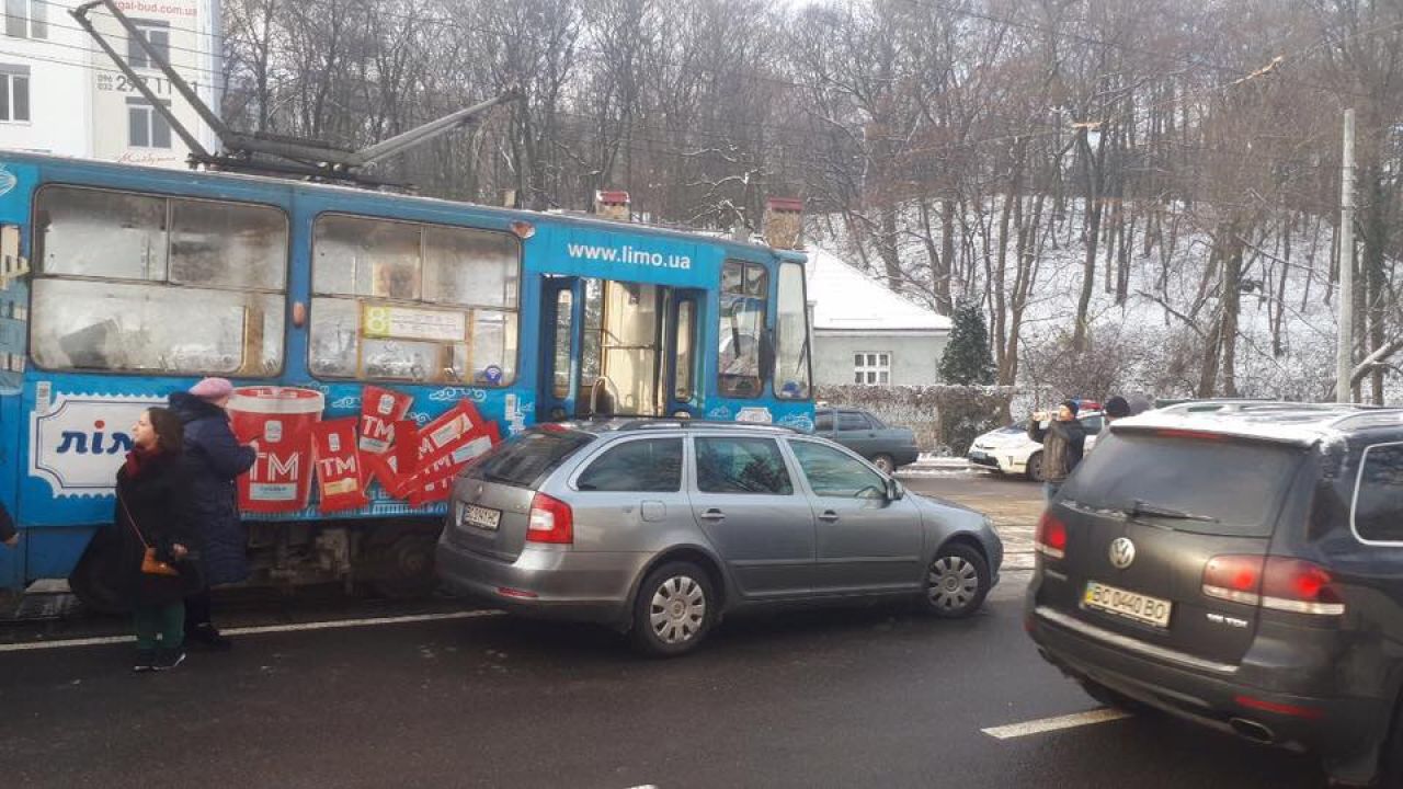 Фото до новини