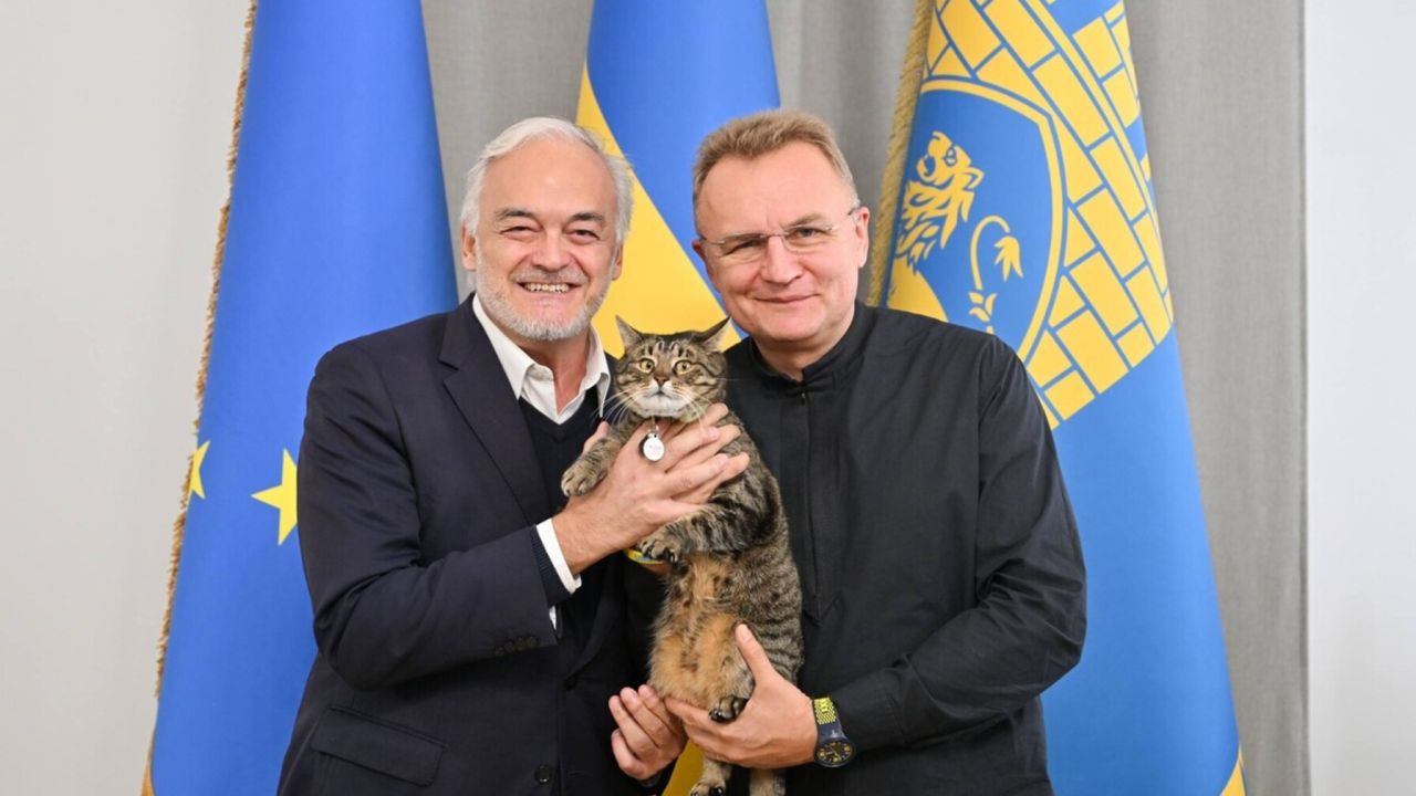 Фото до новини