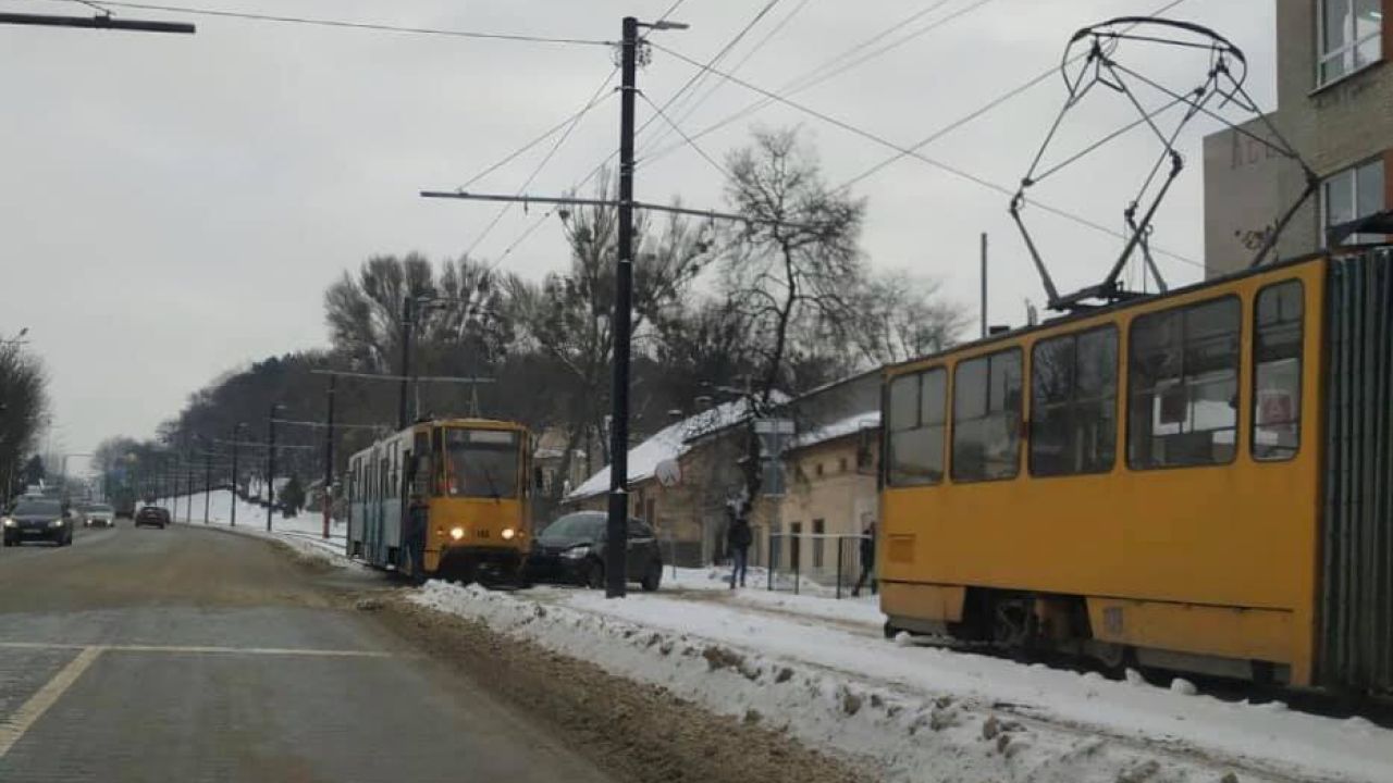 Фото до новини