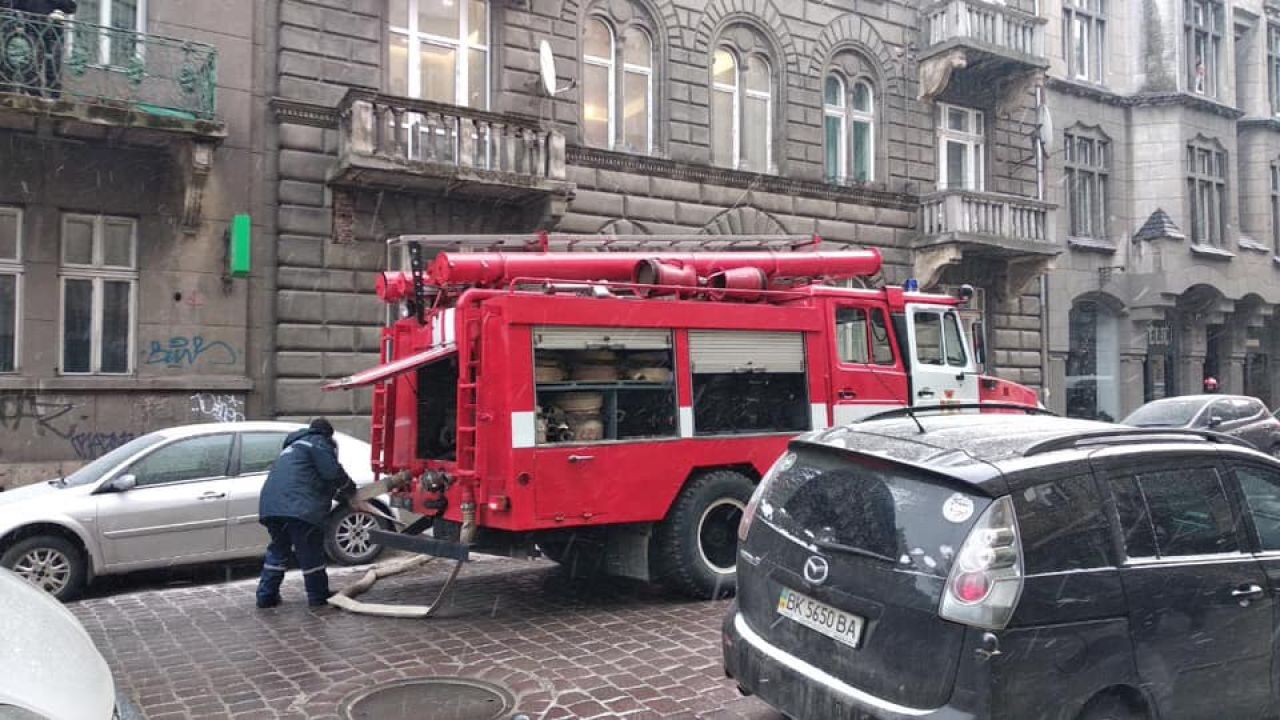 Фото до новини