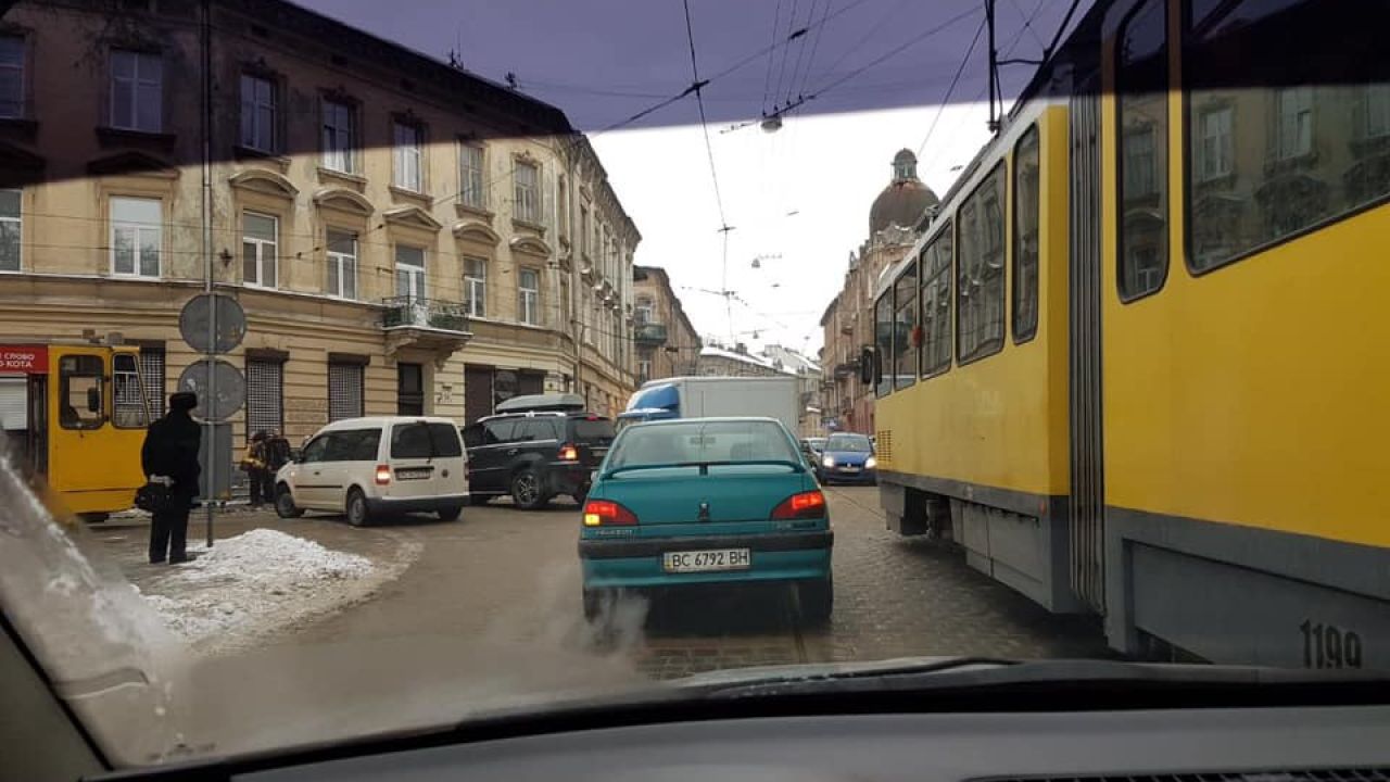 Фото до новини