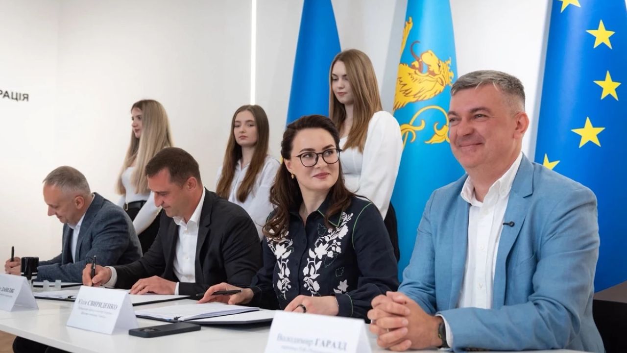 Фото до новини