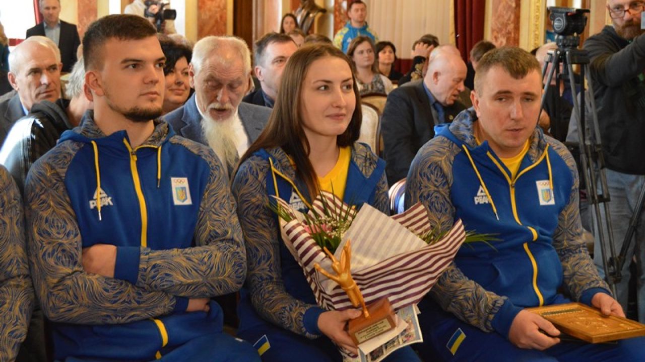 Фото до новини