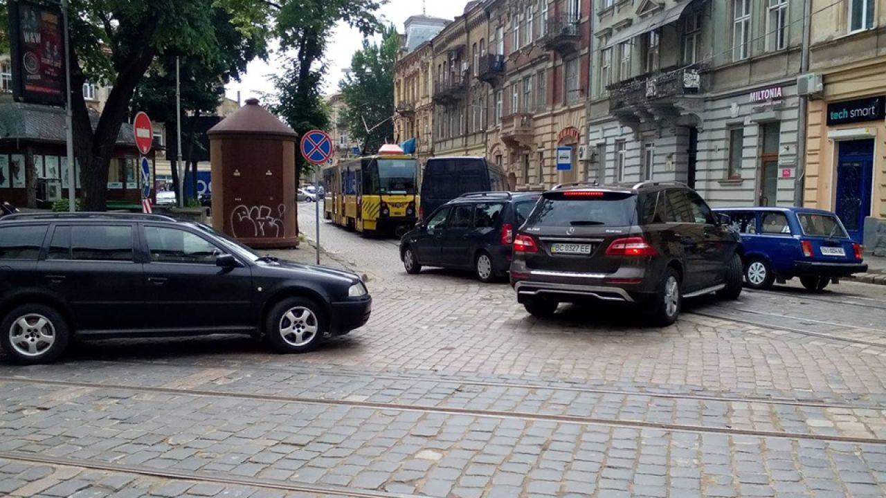 Фото до новини