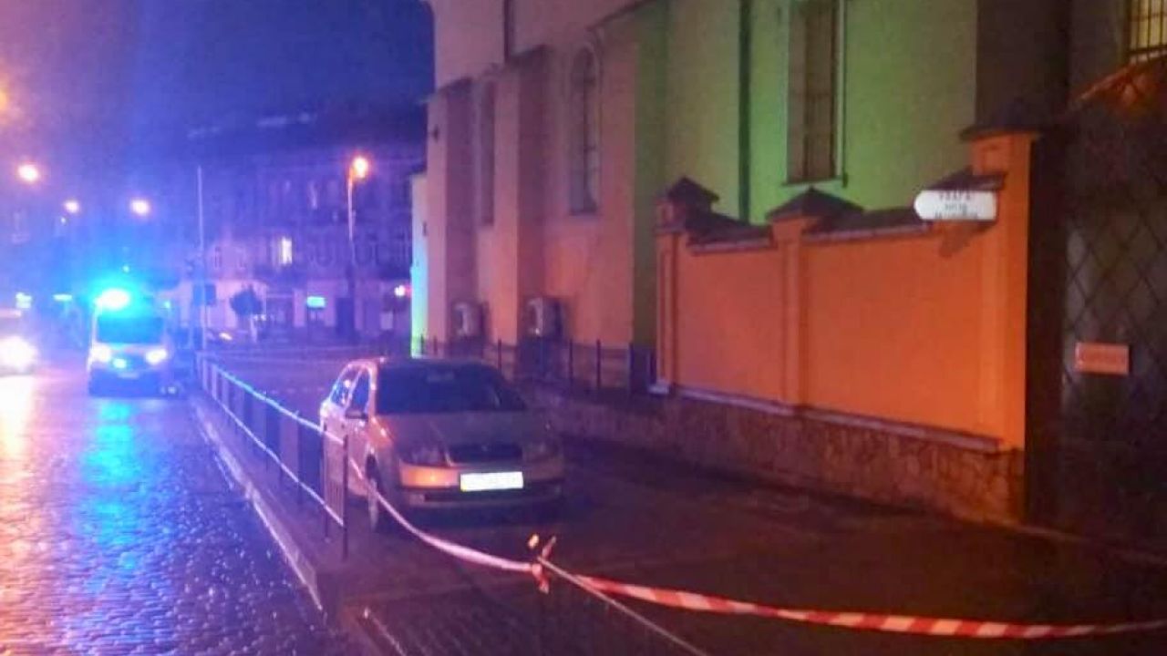 Фото до новини