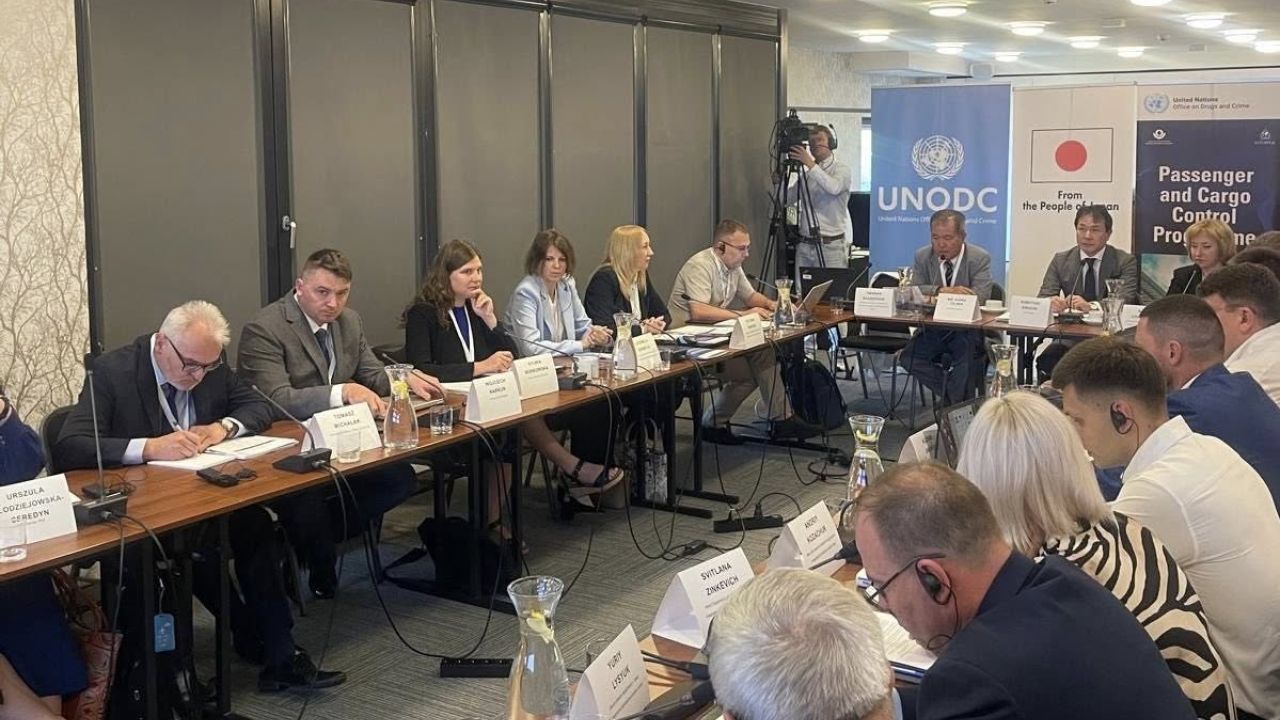 Фото до новини