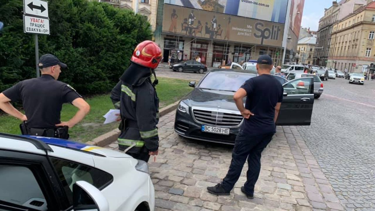 Фото до новини