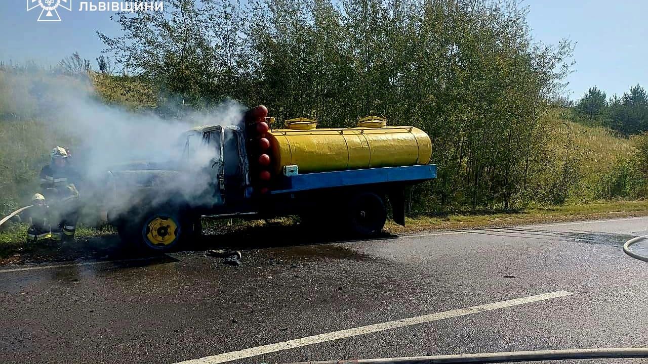 Фото до новини