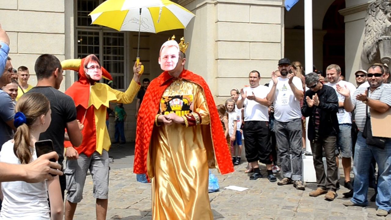 Фото до новини