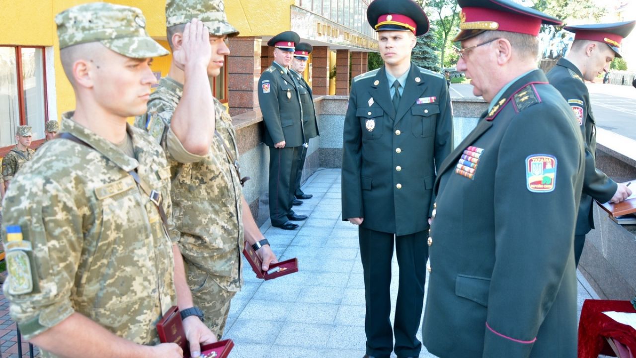 Фото до новини