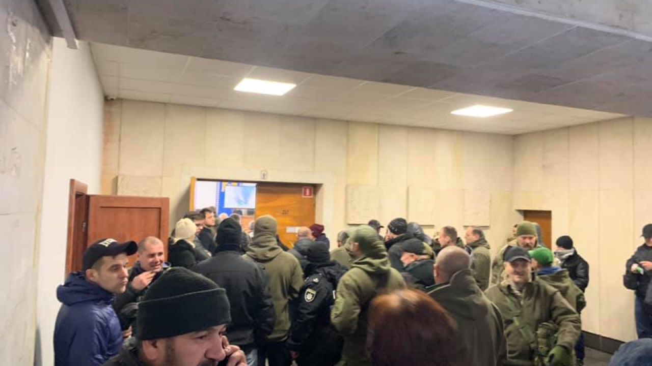 Фото до новини