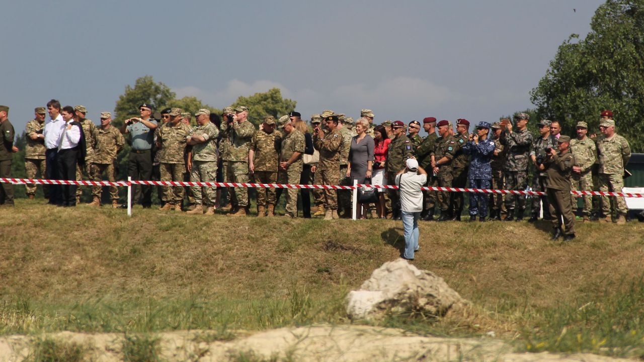 Фото до новини