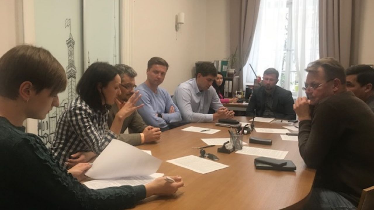 Фото до новини