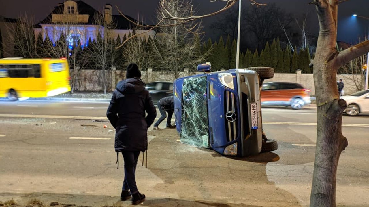 17 січня о 20:24 на вулиці Липинського у Львові
