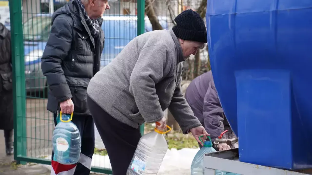 Фото до новини