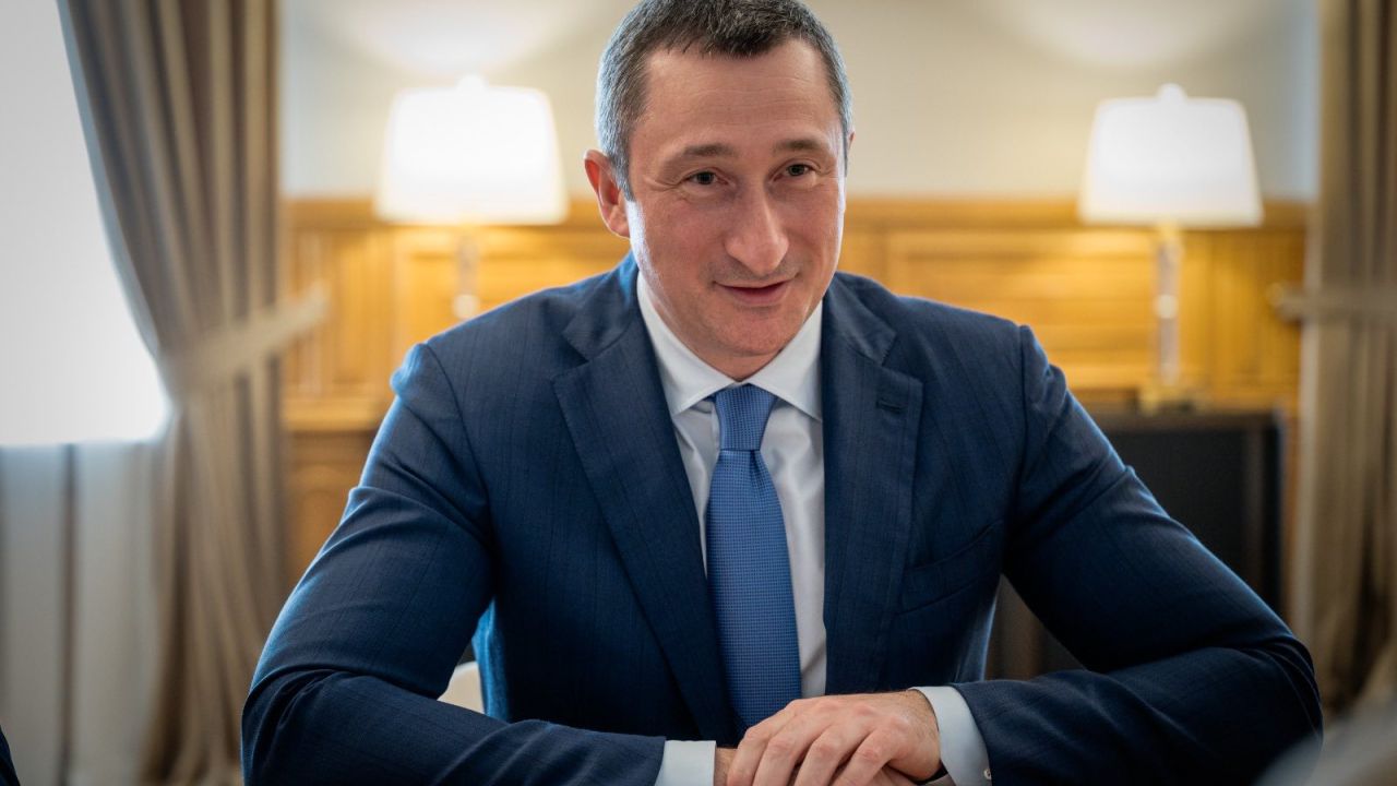 Фото до новини