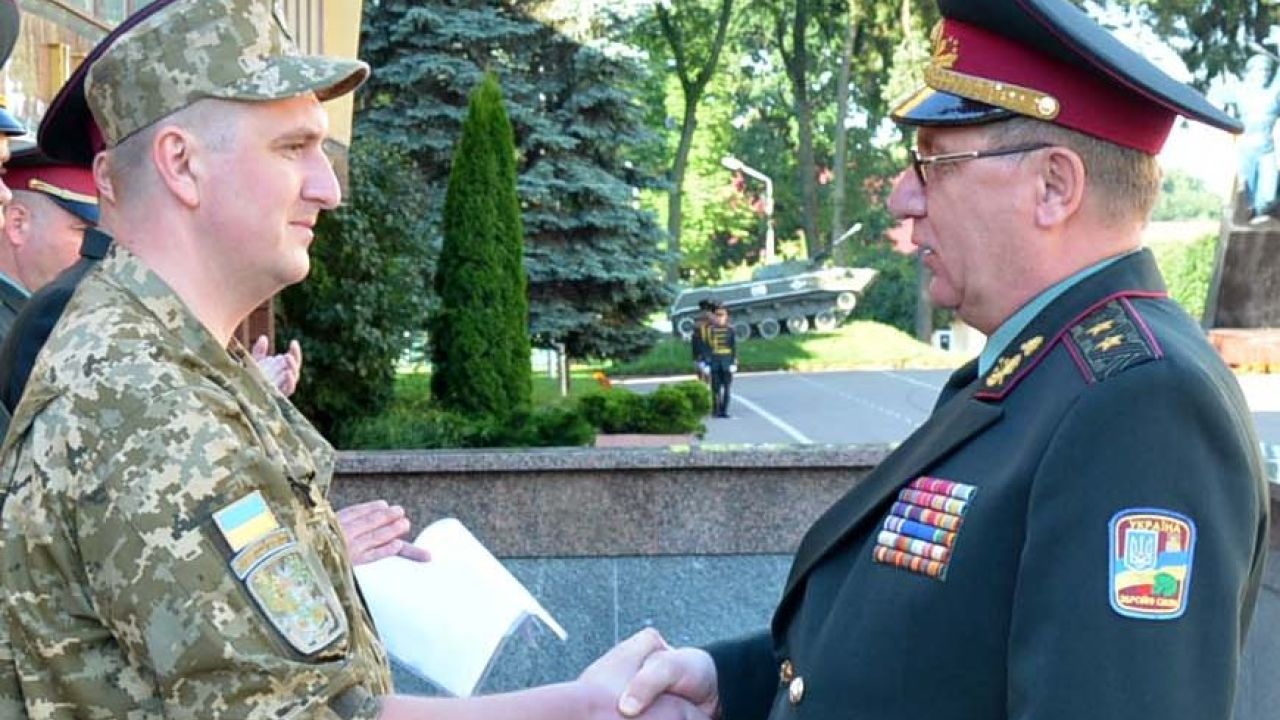 Фото до новини