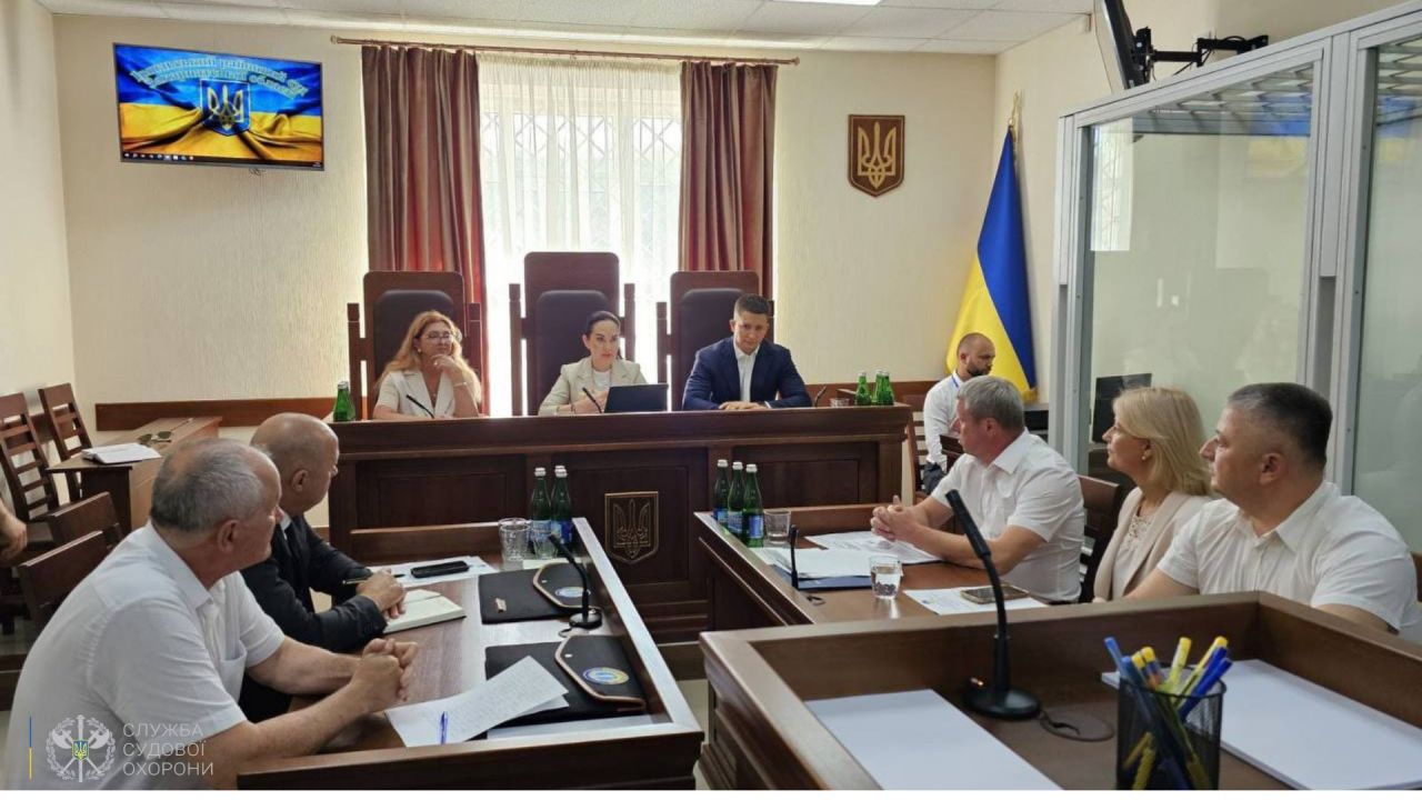 Фото до новини