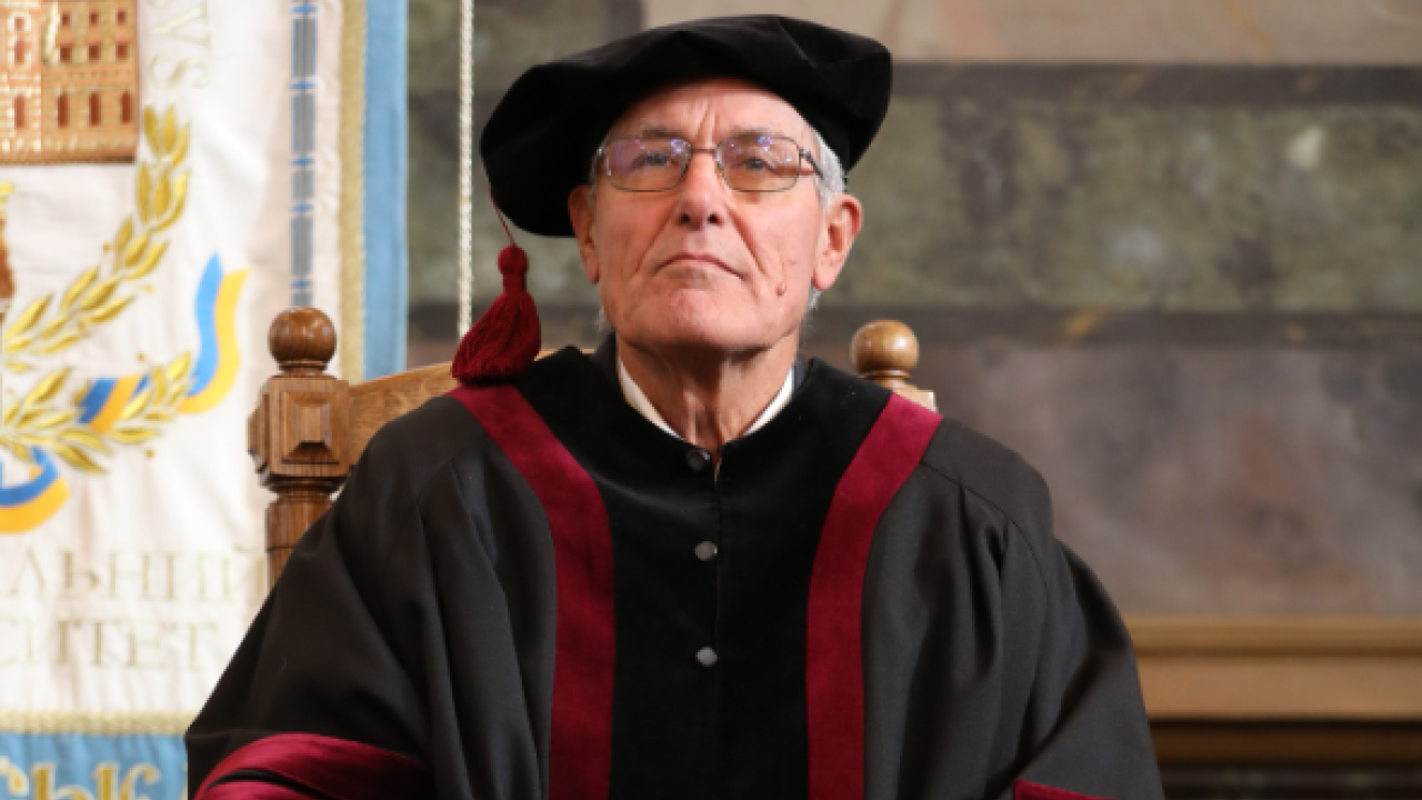 Фото до новини