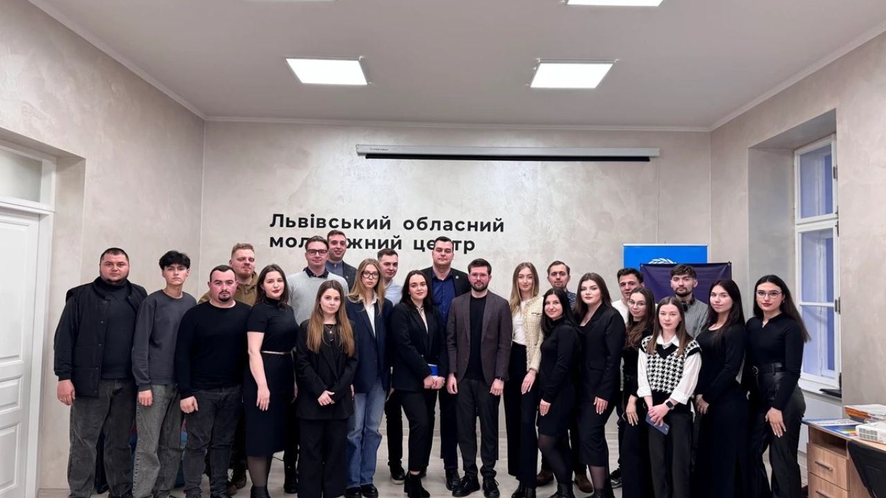 Фото до новини