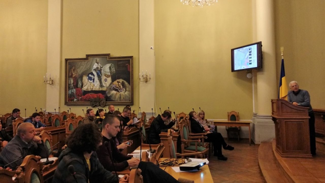 Фото до новини