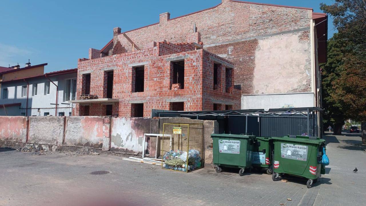 Фото до новини