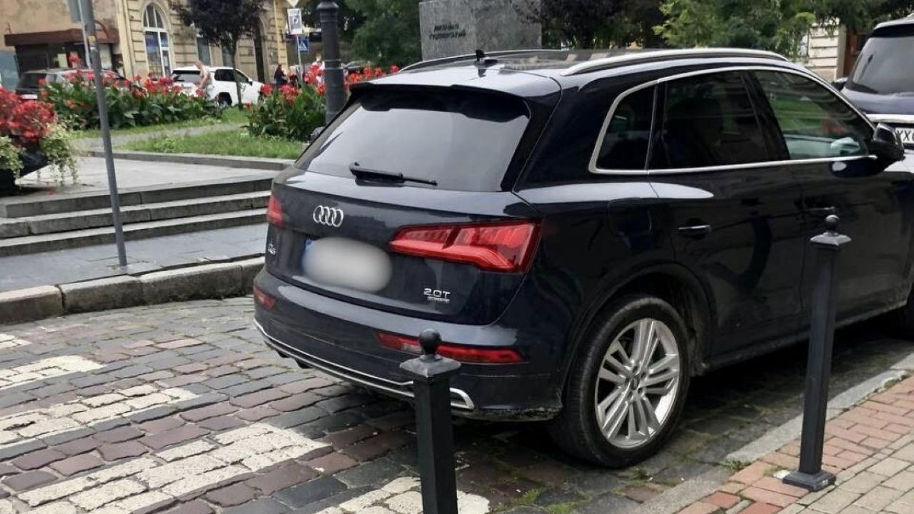 Фото до новини