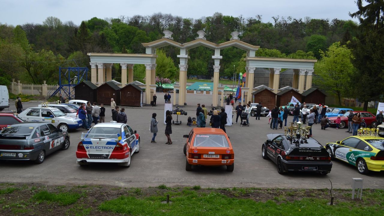 Фото до новини