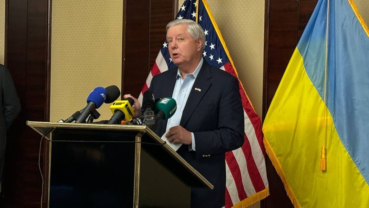 Фото до новини