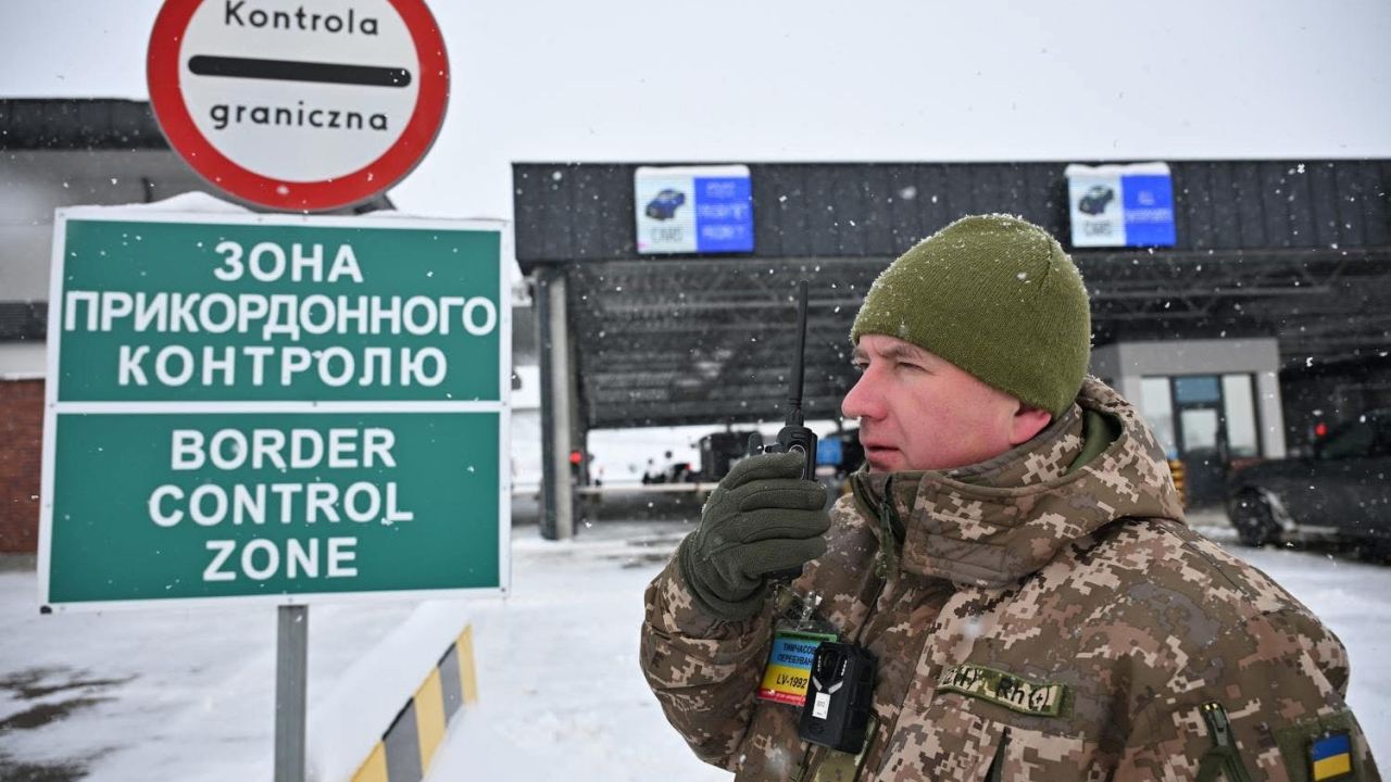 Фото до новини