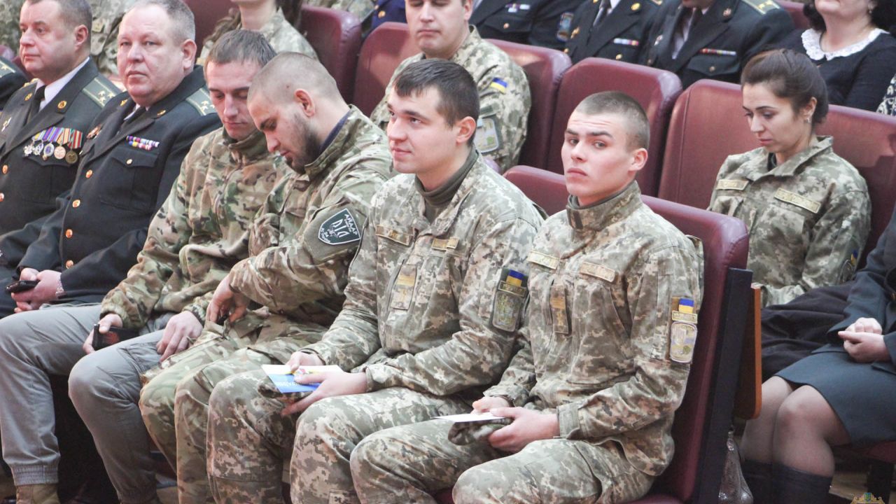 Фото до новини