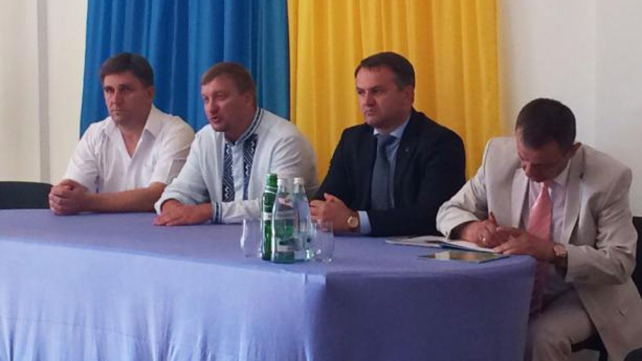 Фото до новини