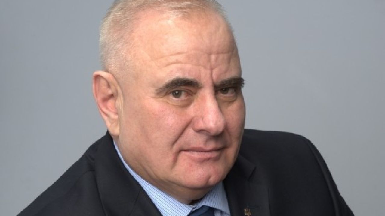 Фото до новини