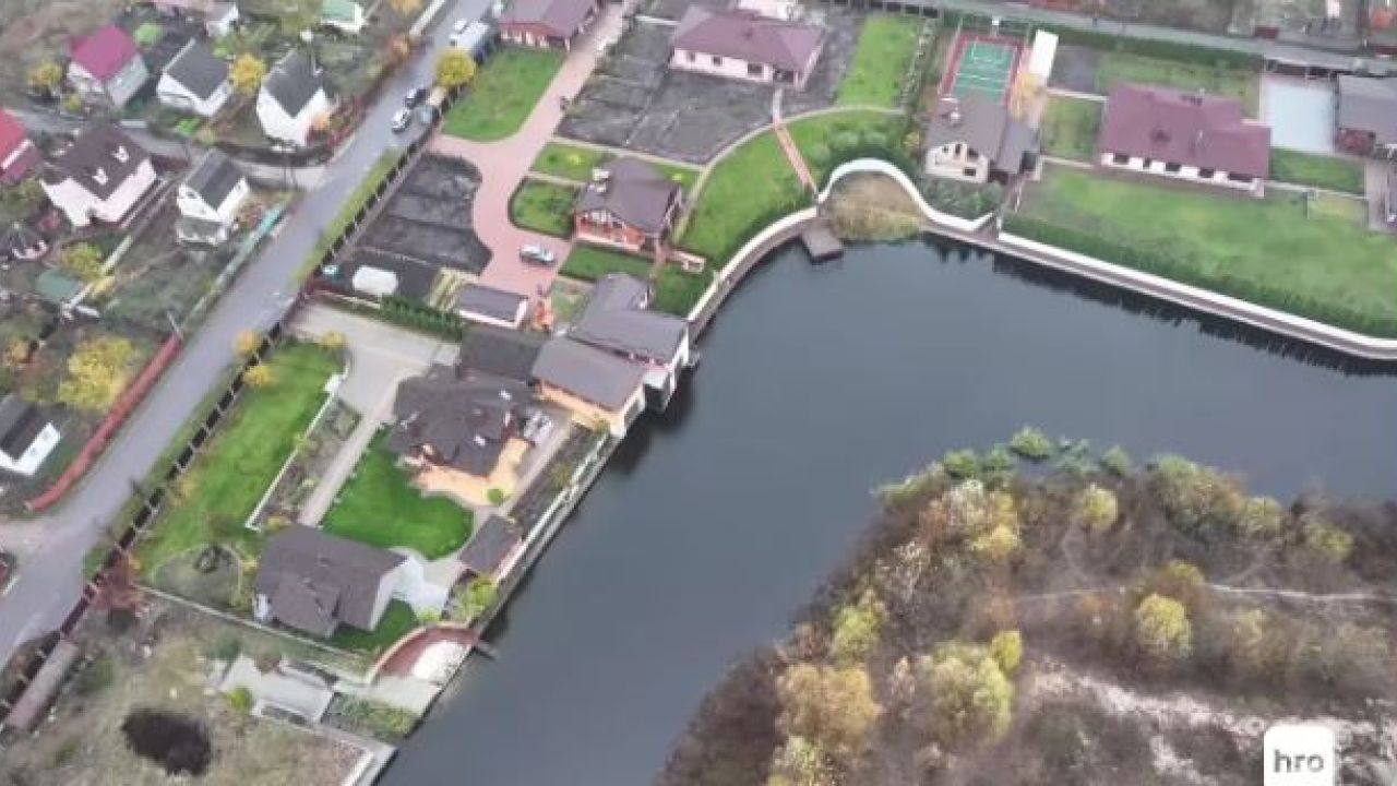 Фото до новини