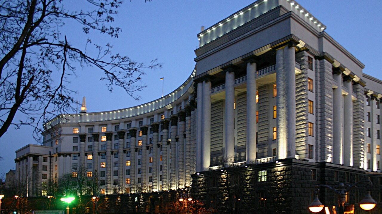 Фото до новини