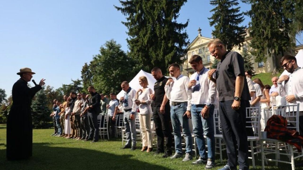 Фото до новини