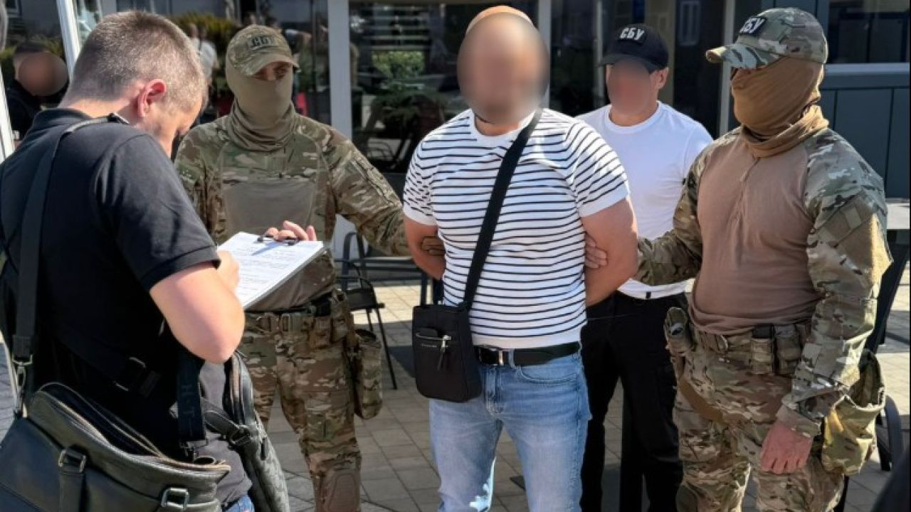 Фото до новини