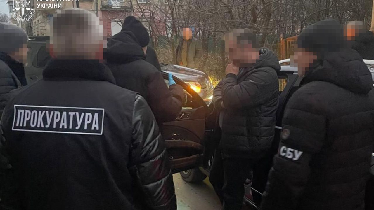 Фото до новини