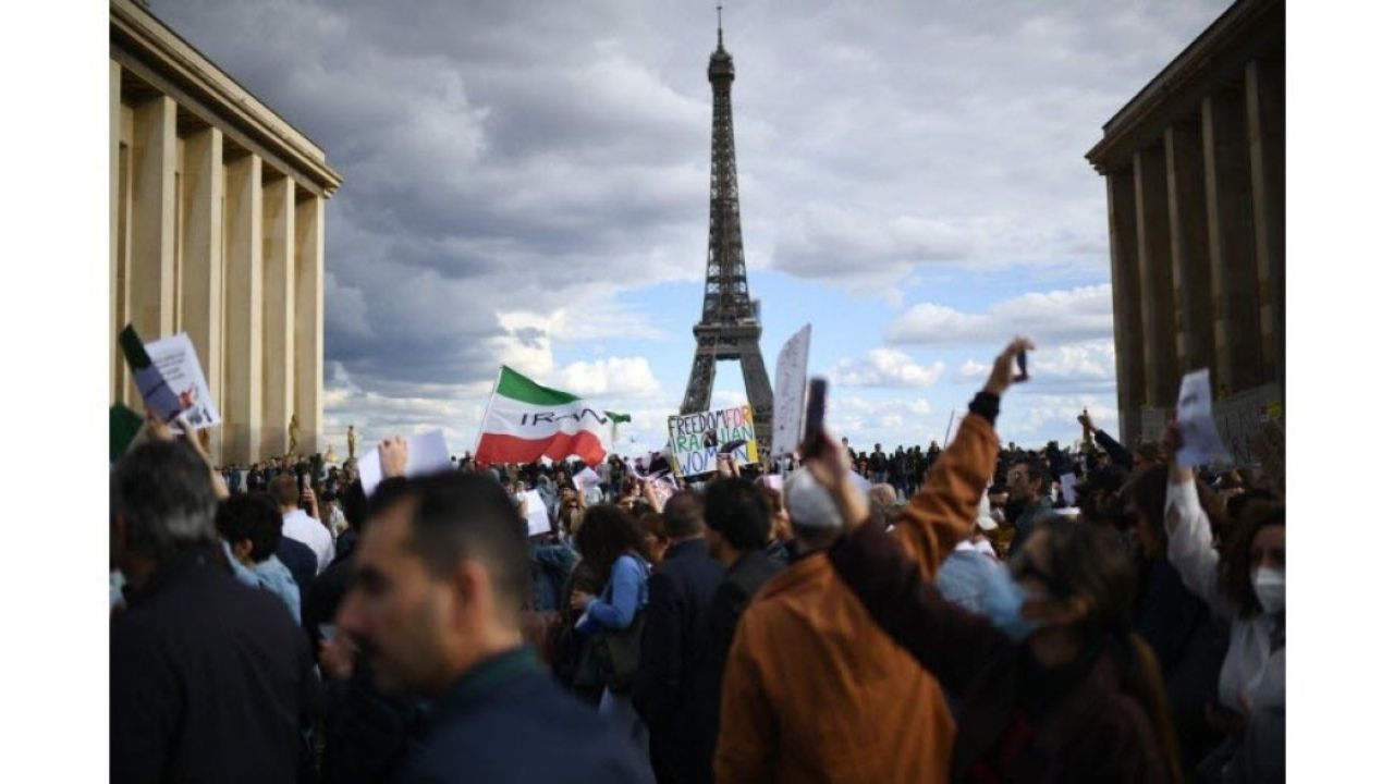 Фото до новини