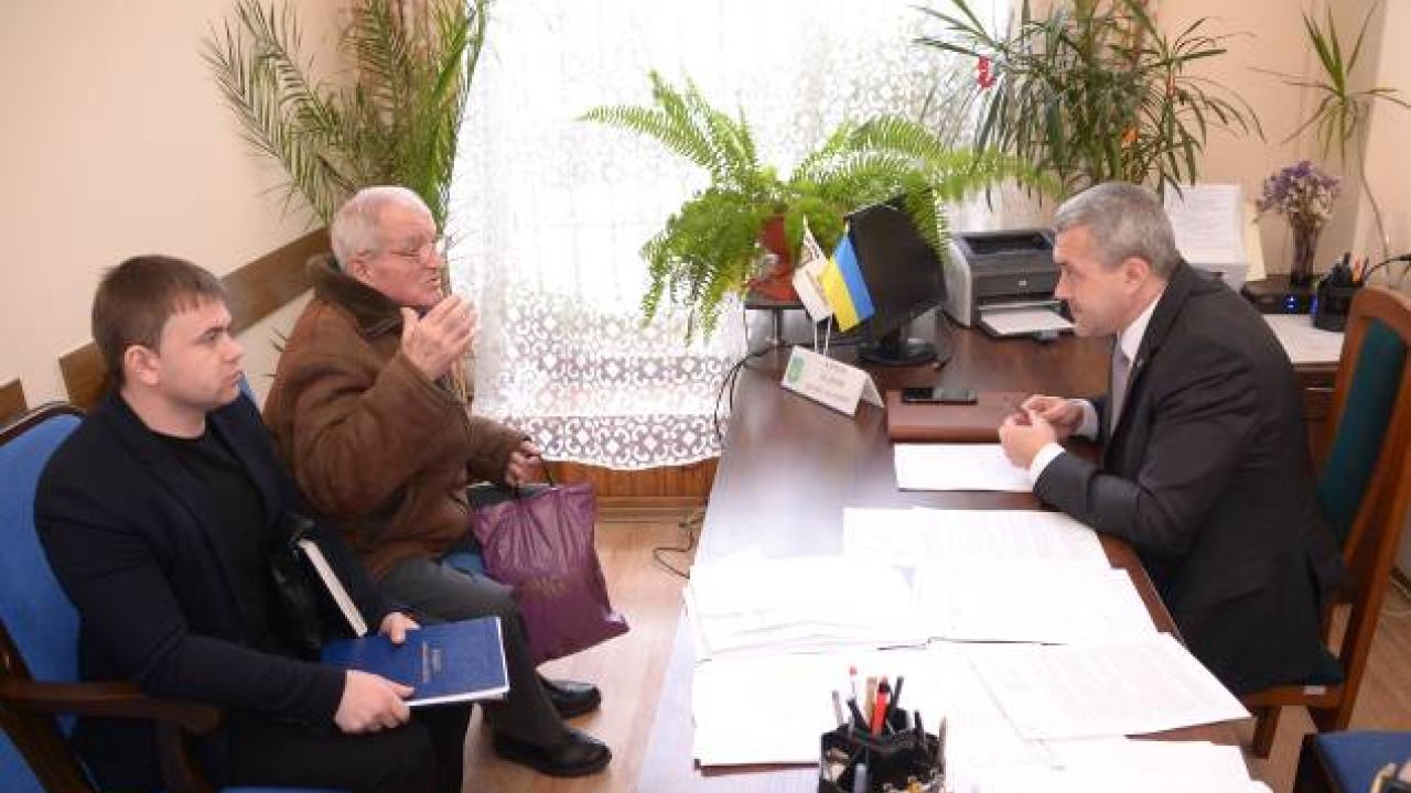 Фото до новини