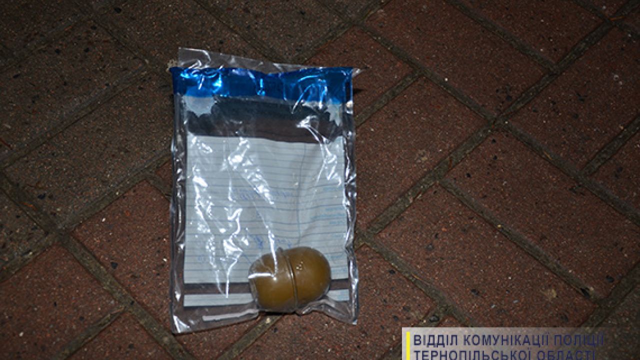 Фото до новини