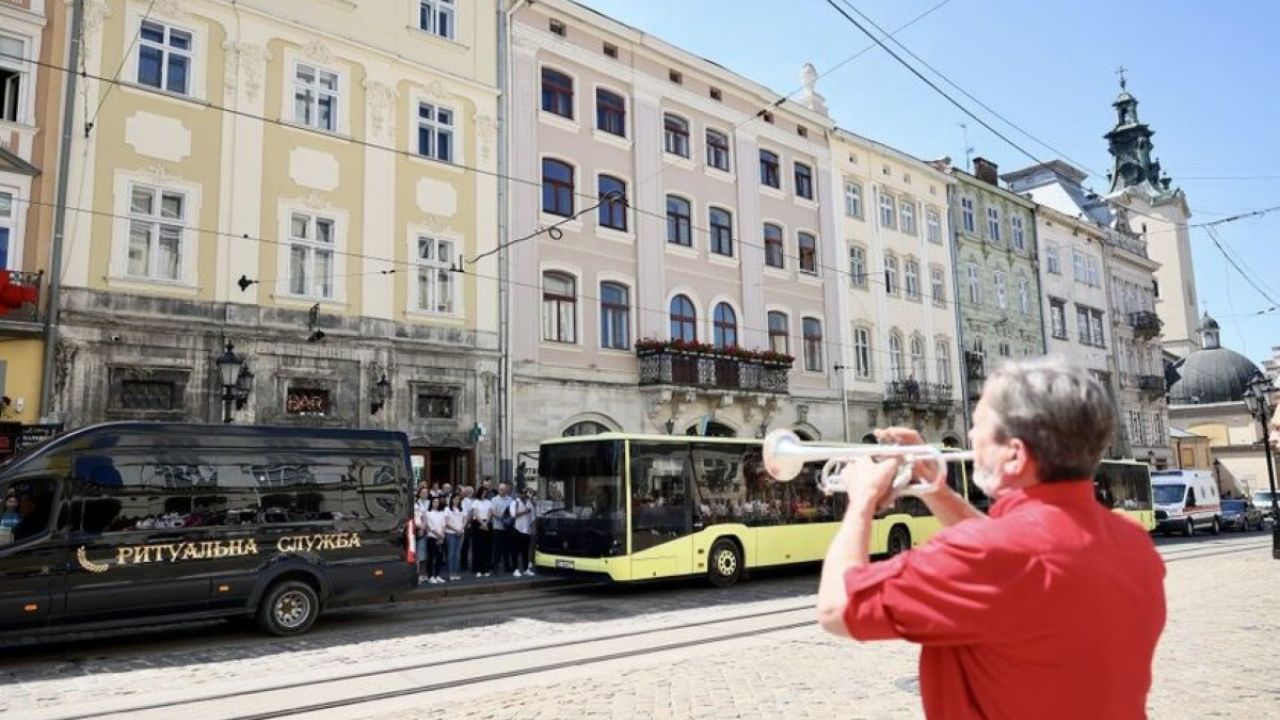 Фото до новини