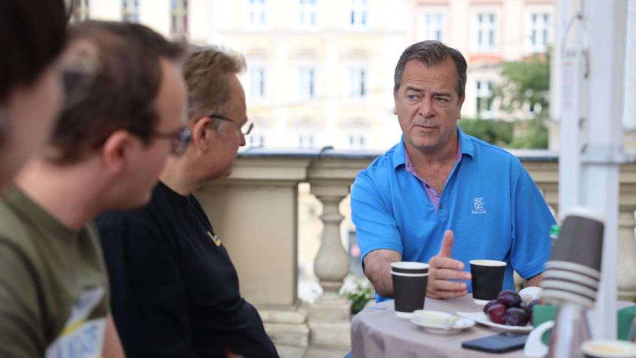 Фото до новини