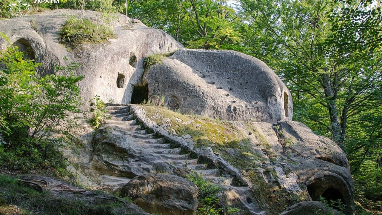 Фото до новини