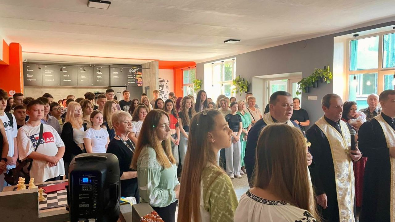 Фото до новини