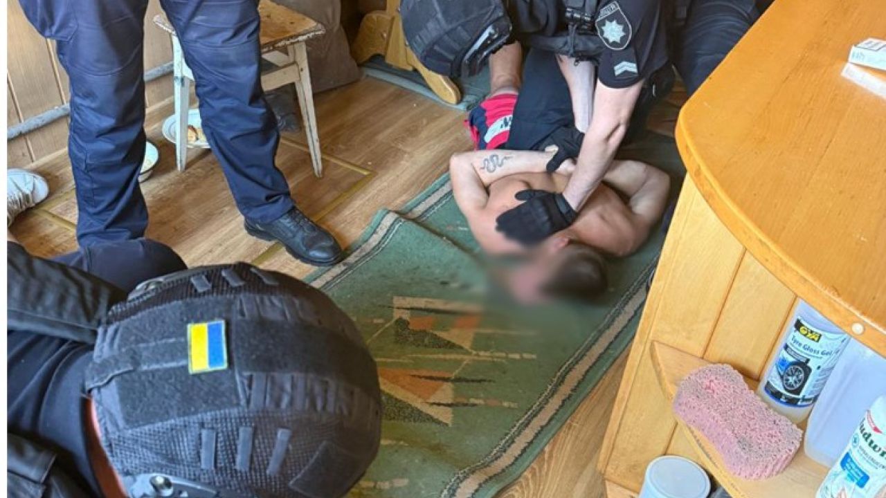 Фото до новини