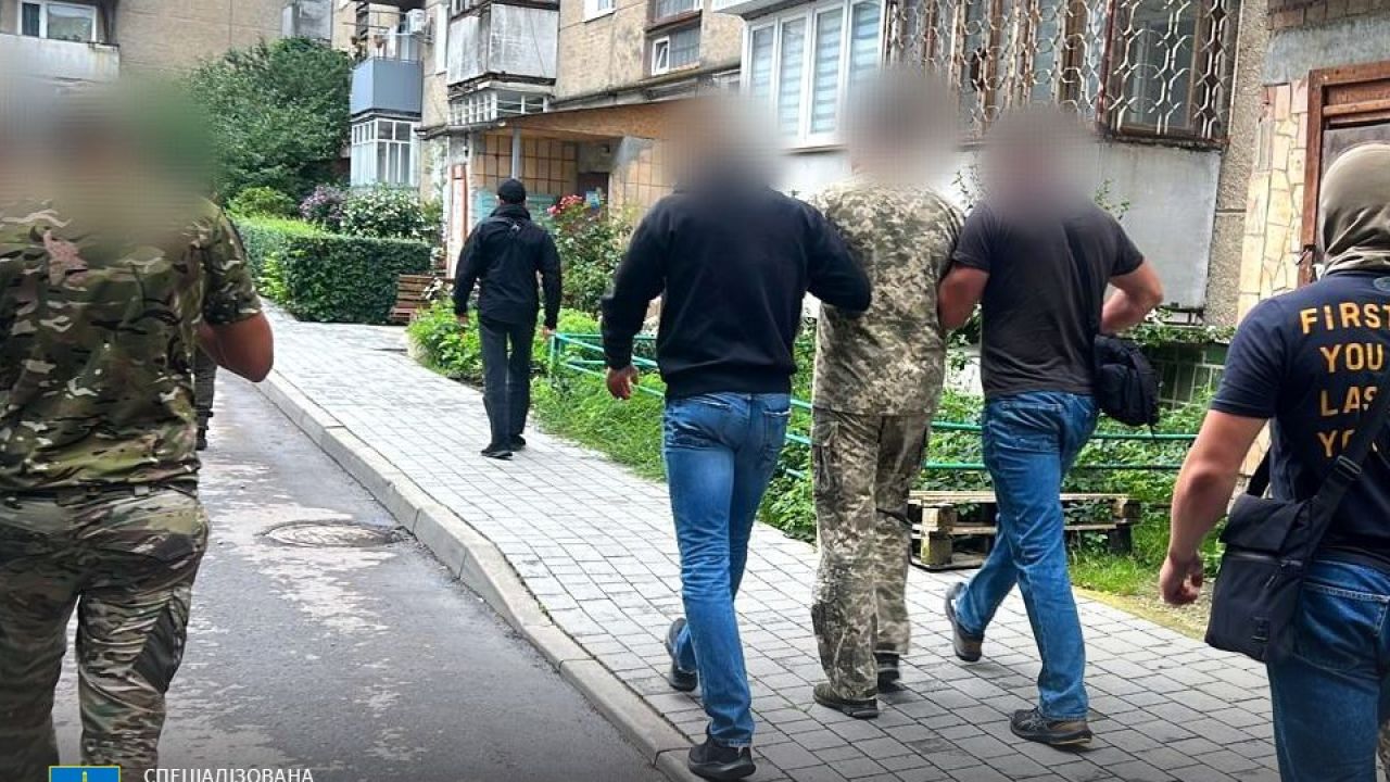 Фото до новини