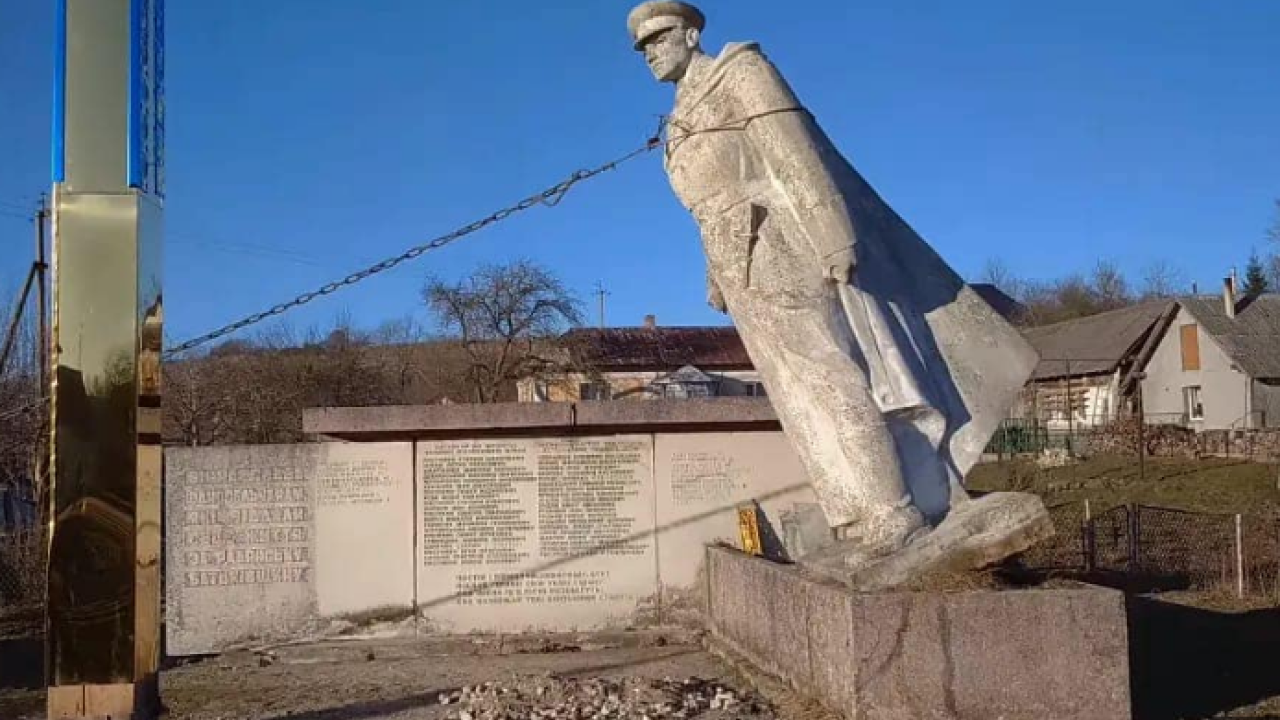 Фото до новини