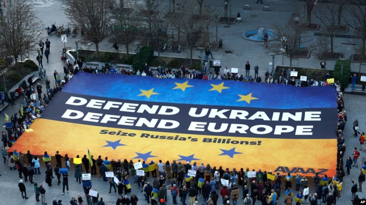 Фото до новини