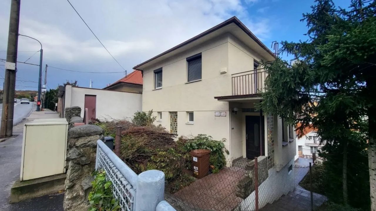 Фото до новини